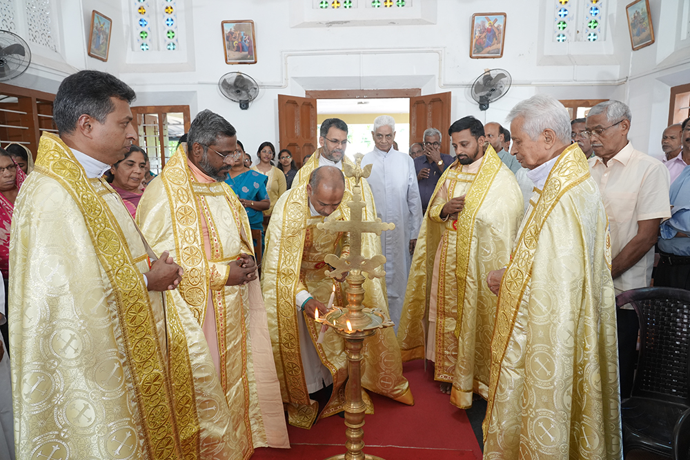 Kaliyanthanath Family